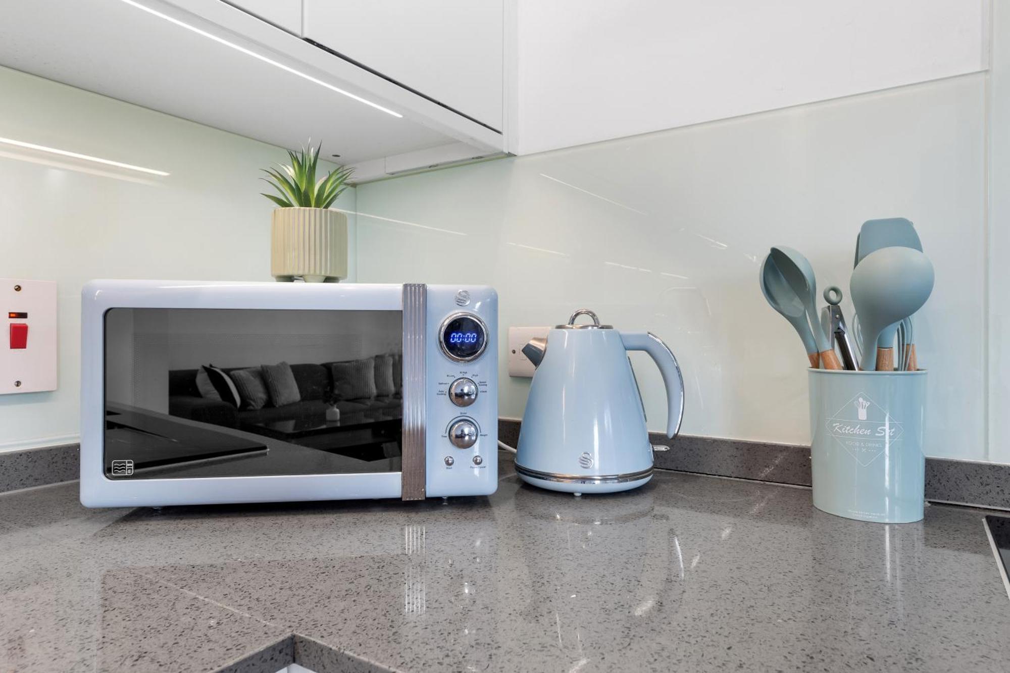 Luxury 4 Bedroom Flat With Stunning Shard View From Terrace In Central London! Next To Station, Sleeps 9 المظهر الخارجي الصورة