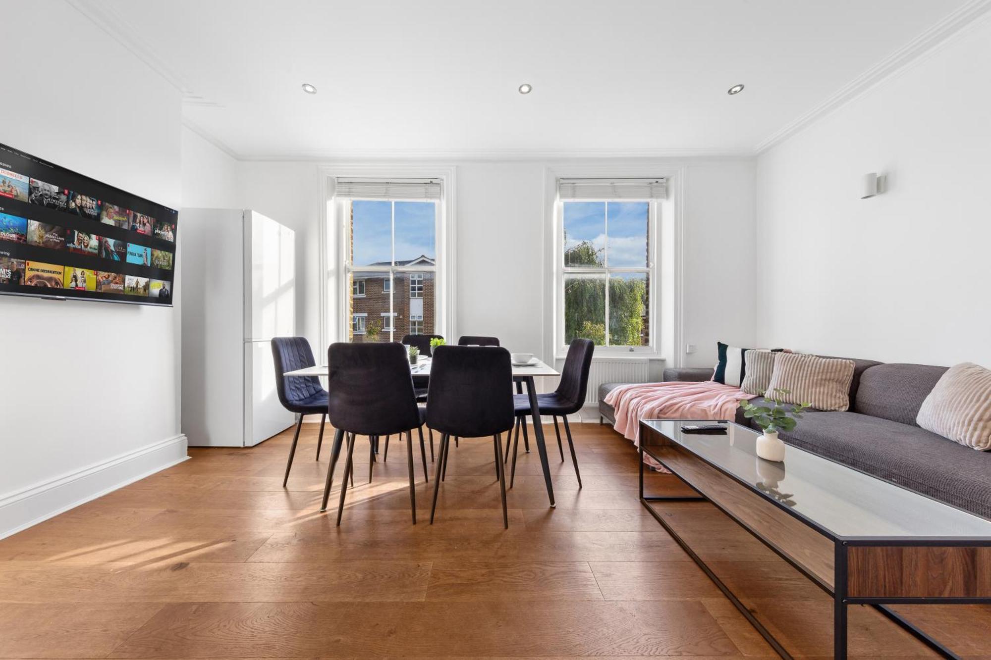 Luxury 4 Bedroom Flat With Stunning Shard View From Terrace In Central London! Next To Station, Sleeps 9 المظهر الخارجي الصورة